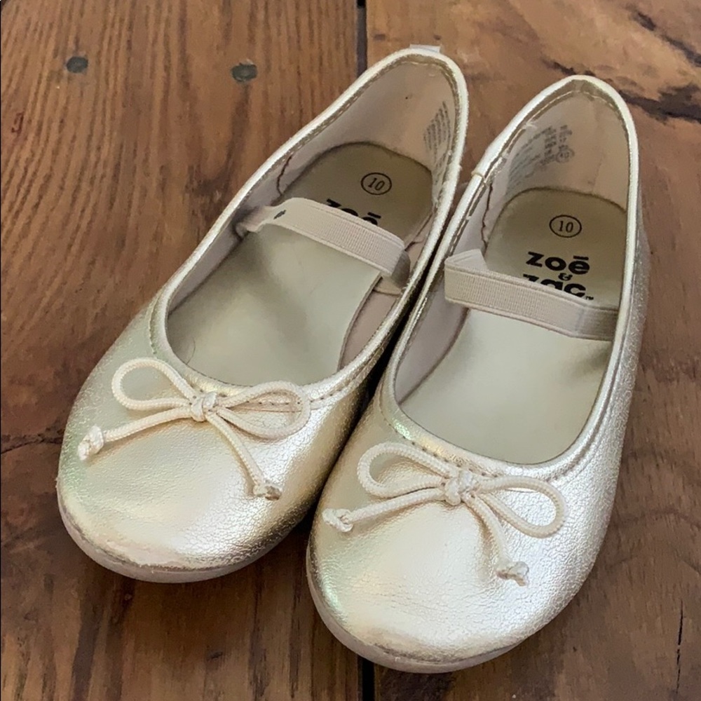 Girls size 10 gold ballet style dress shoes